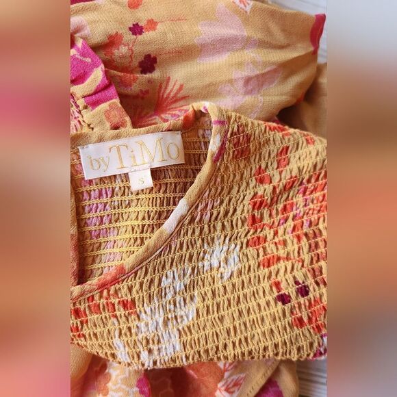 By Timo Smocked Long Sleeve Tunic Top Size Small - Picture 4 of 12